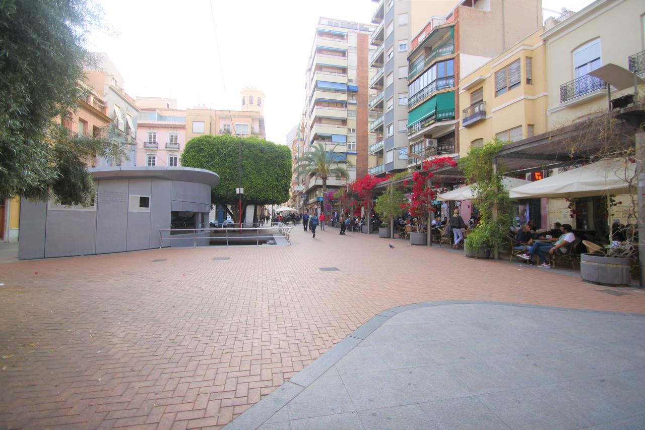 Casaturis Plaza Nueva En El Centro De Alicante A110 Kültér fotó